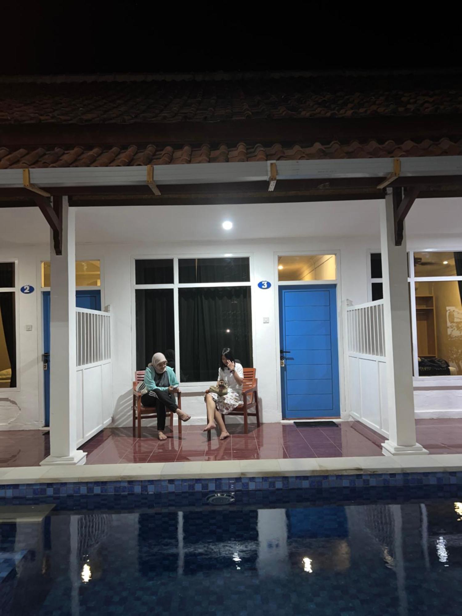 Seaside Hotel